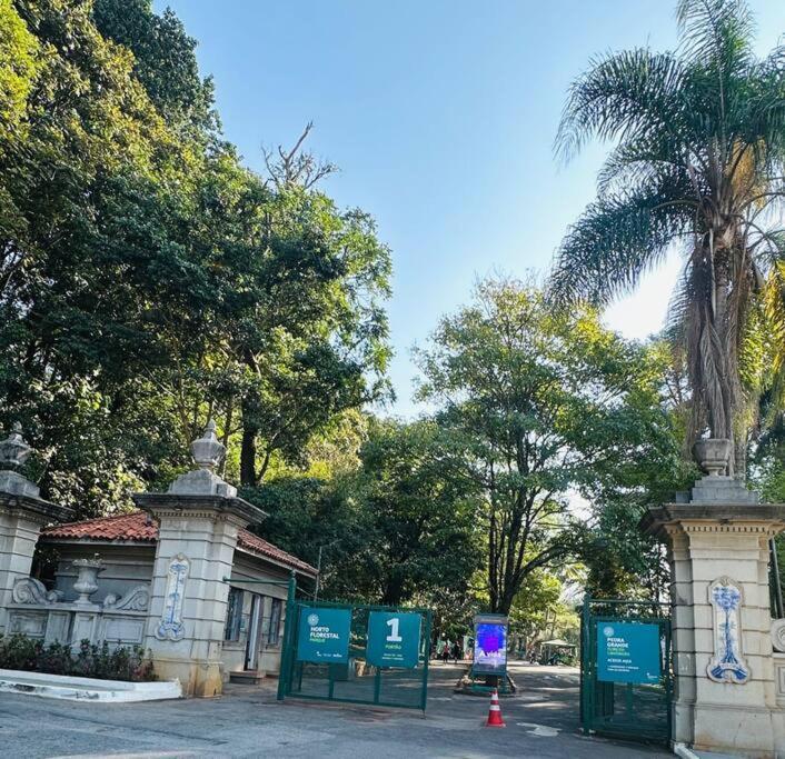 Apartamento Horto Florestal Apto Mobiliado ,01 - 10 São Paulo